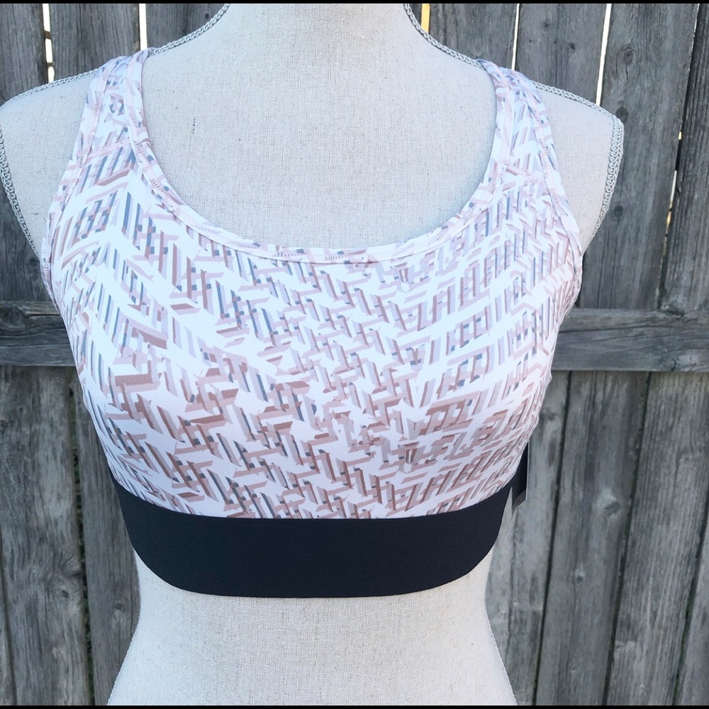 The Player by Victoria’s Secret Sport Bra